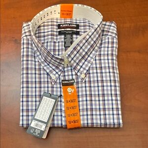 Kirkland Signature Men's Traditional Fit Dress Shirt, Multicolor, Size 18-36/37